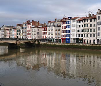 marabout guérisseur sur bayonne 64100, anglet, biarritz, saint-jean-de-luz..dans les pyrénées atlantiques 64